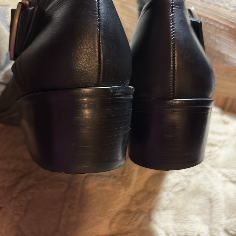 Vera Wang lavender label - Picture 3 of 7